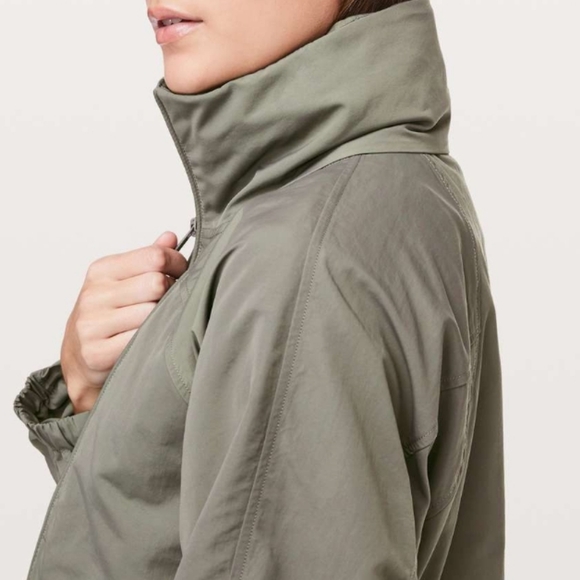Lululemon athletica Always Effortless Jacket Grey Sage - Picture 5 of 16